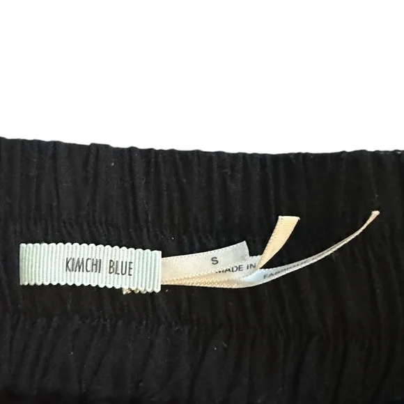 UO High Waisted Black Mini Skater Skirt in size small - Picture 4 of 7